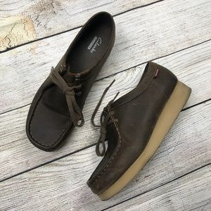 clarks desert boots beeswax womens